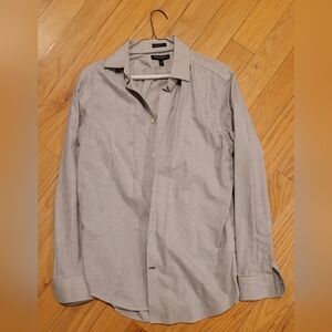 Banana Republic Men's Light Gray Button Down Shirt